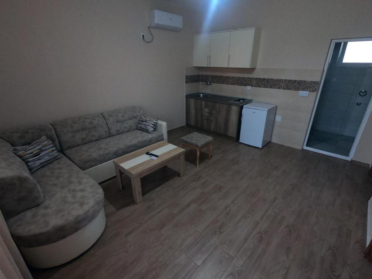 Apartments Rudaj Ulcinj Bagian luar foto