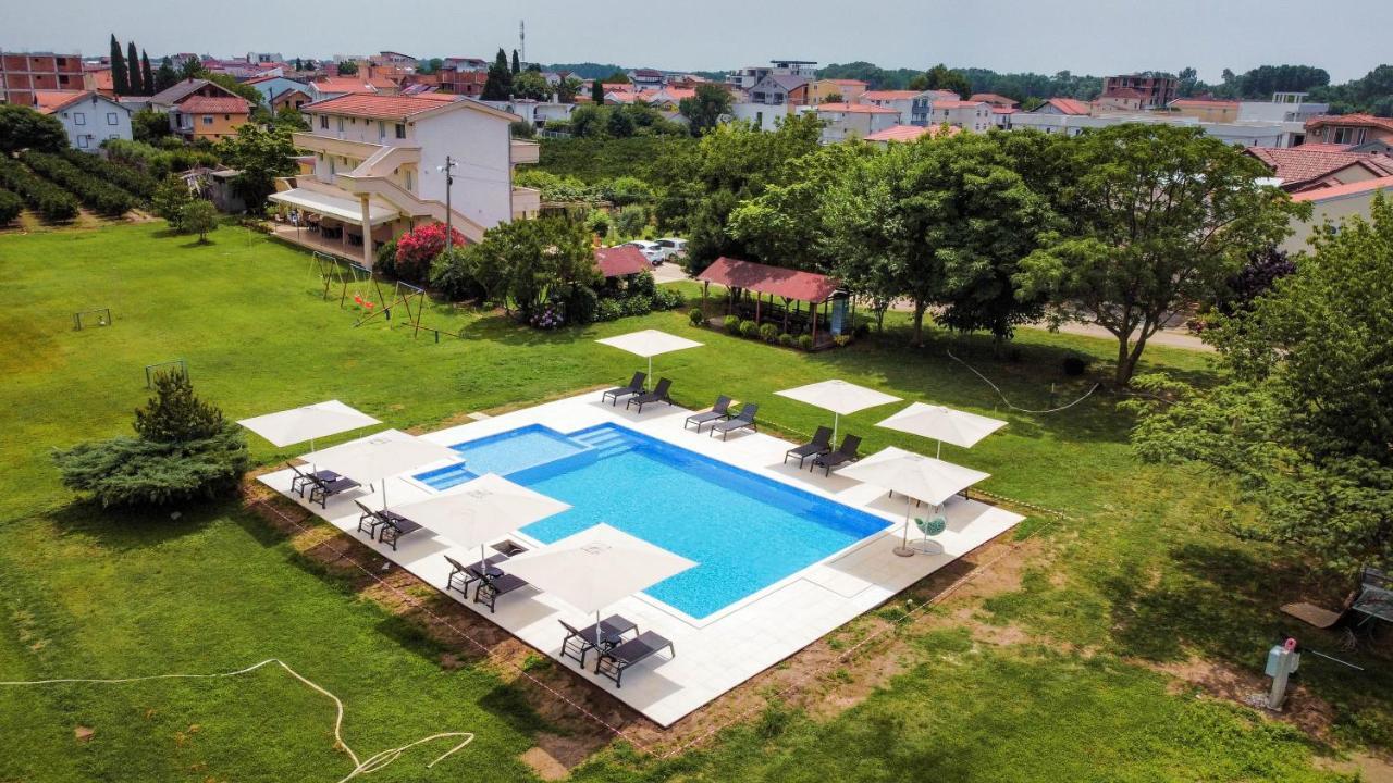 Apartments Rudaj Ulcinj Bagian luar foto